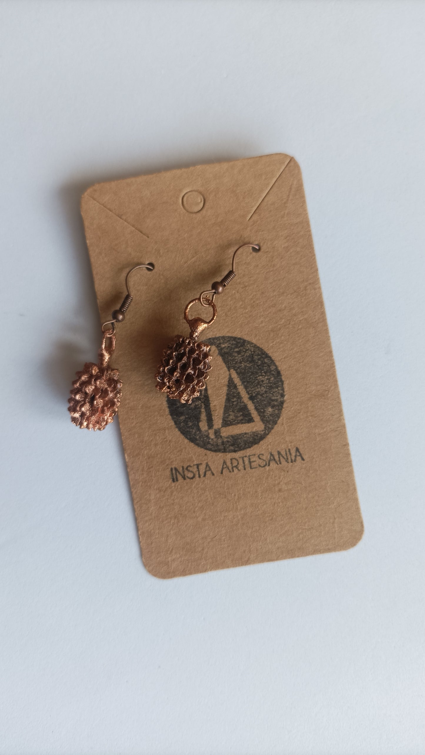 Pendientes de piña - Joyería botánica electroformada en cobre